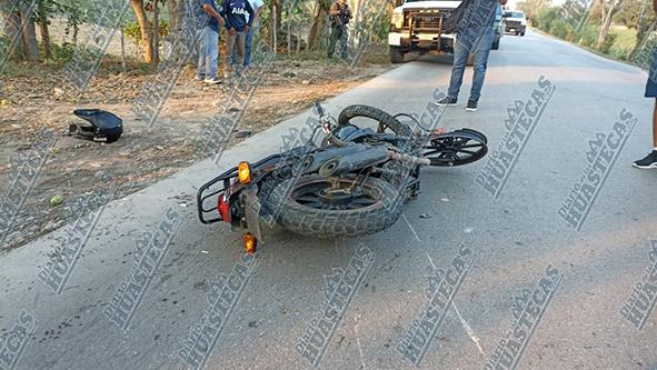 Menor de edad quedó inconsciente tras caer de la moto