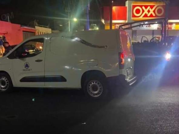 Masacran a hombre frente a un Oxxo en Tula de Allende