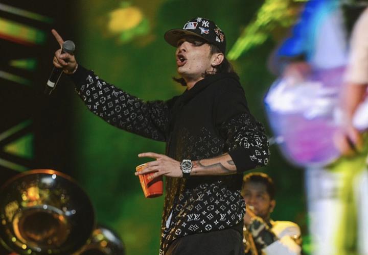 Revienta Peso Pluma a Bad Bunny; 2do lugar en Spotify