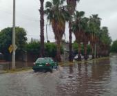 Exhortan manejar con precaución por lluvia