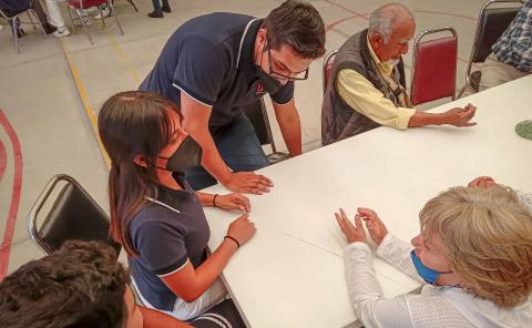 Promueve IAAMEH encuentro intergeneracional en el CGI Pachuca
