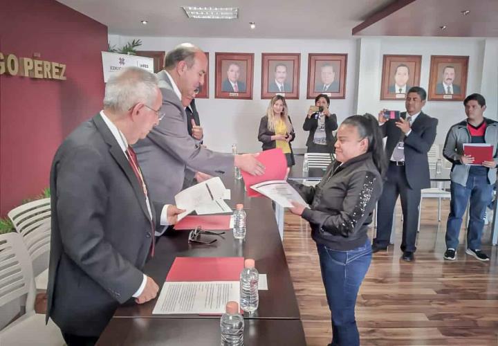 Importante brindar al pueblo acceso a financiamientos educativos: Natividad Castrejón