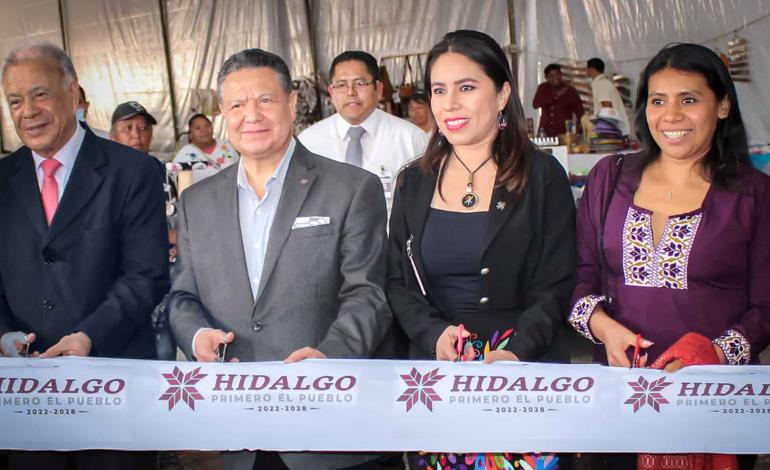 Personas artesanas de Hidalgo fortalecen su desarrollo económico 