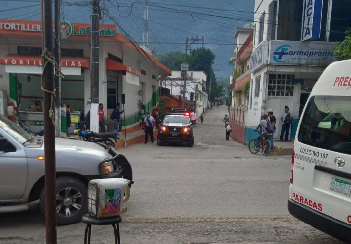 Arman comerciantes riña en Matlapa