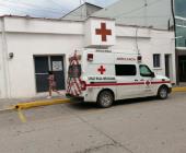 Con dos ambulancias atiende la Cruz Roja
