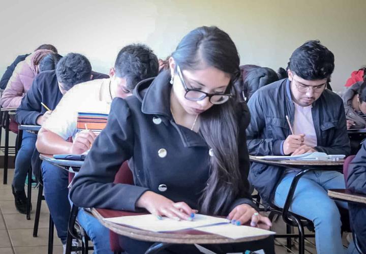 Abierta convocatoria de Becas para la Transformación en Educación Superior