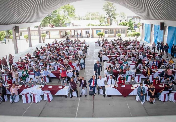 Red de tutorías fortalece aprendizaje en escuelas de Hidalgo