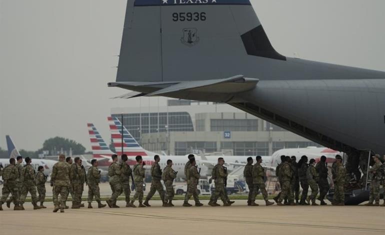 Texas envía fuerza especial en la frontera con México