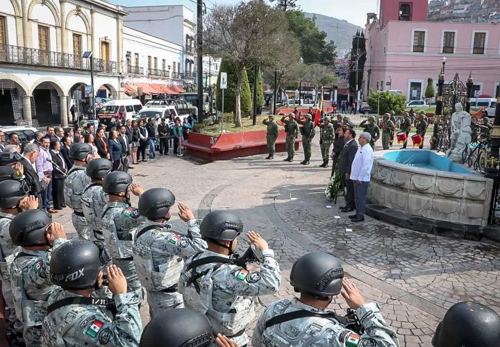 Semarnath participó en la ceremonia conmemorativa al 270 aniversario del natalicio de Miguel Hidalgo