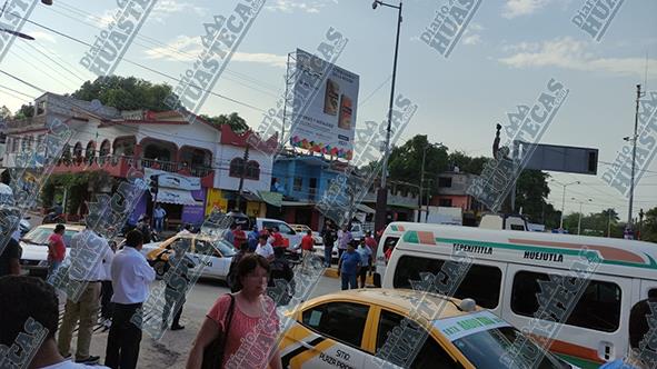 Transportistas protagonizaron zafarrancho en la glorieta Hidalgo