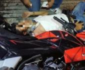 Dos motociclistas  graves al chocar