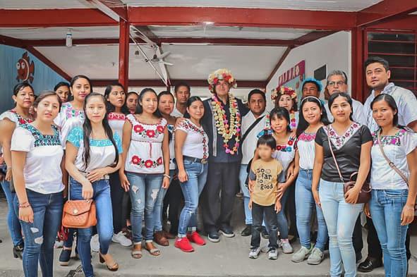 Infantes de San Felipe Orizatlán son beneficiados con entrega de aula
