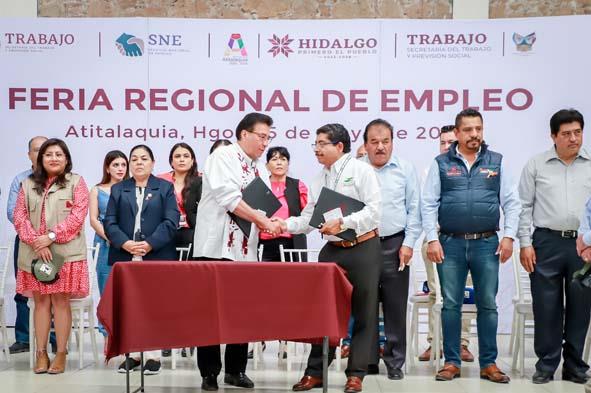 Feria de Empleo congrega 38 empresas en Atitalaquia