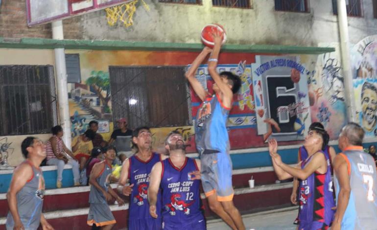 Iniciaron semifinales basquetbol municipal