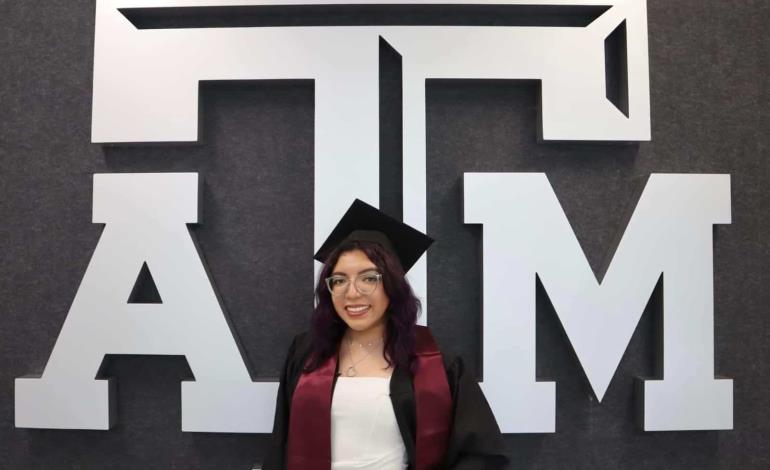 Pamela Navarrete festejará  en México su graduación