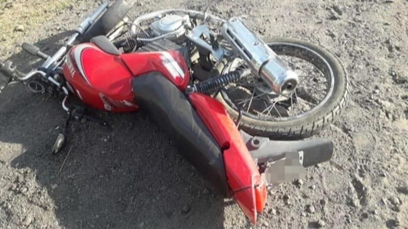 Aparatosa caída tuvo motociclista