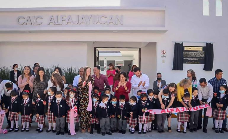 Inaugura Edda Vite nuevo CAIC en Alfajayucan