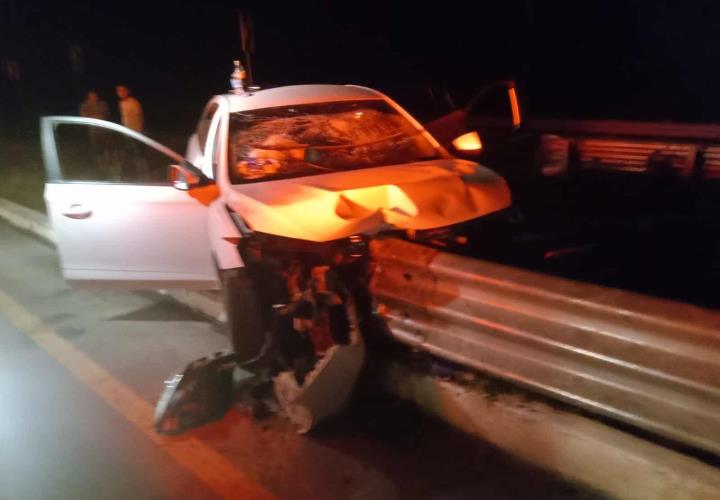 Joven de Tampacán grave tras accidente rumbo a Valles