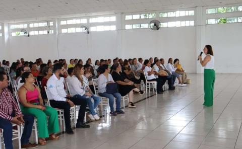 Buscan erradicar la violencia de género 
