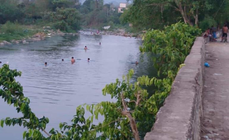 Piden mantener limpios los arroyos y ríos