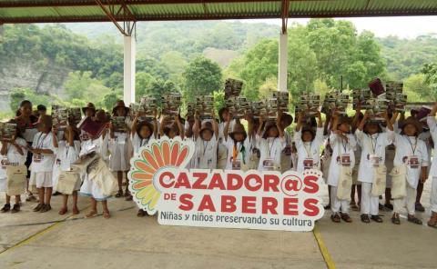 SEPH incorporó a niñas y niños de Calnali, Acaxochitlán y Atlapexco al programa Cazadores de Saberes