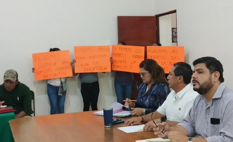 Centro de Salud de Ahuatitla sigue sin medico