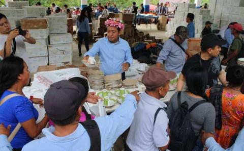 
Realizaron Tianguis del Bienestar en Xochiatipan


