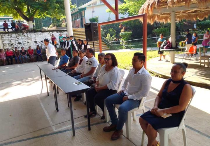 Inauguró Alcalde el nuevo ciclo escolar en el COBAEH de Cochotla