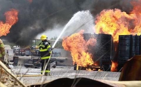 Evacuaron a huastecos en Nuevo León tras incendio