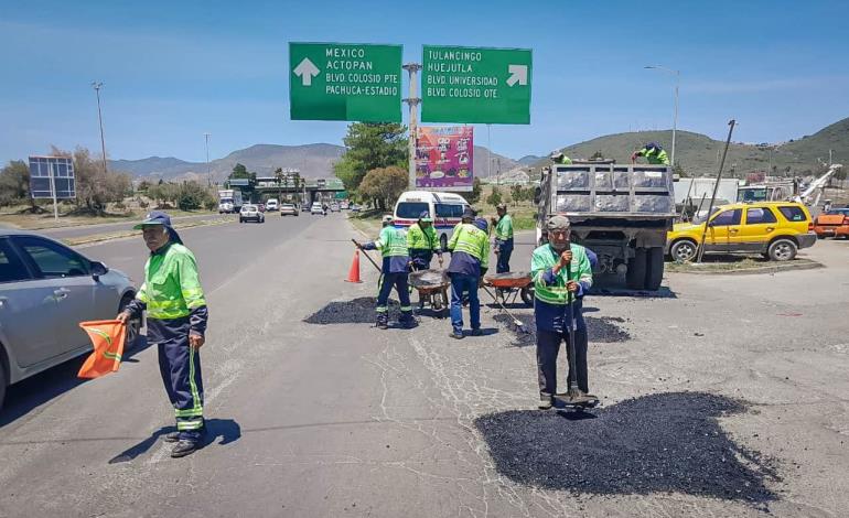 Interviene la SIPDUS para rehabilitar vialidades en Pachuca