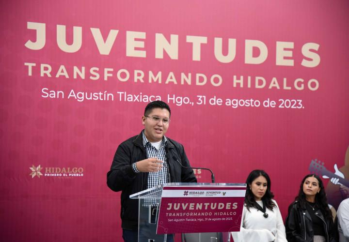 Egresados universitarios de excelencia, tendrán un espacio en el gobierno de Hidalgo