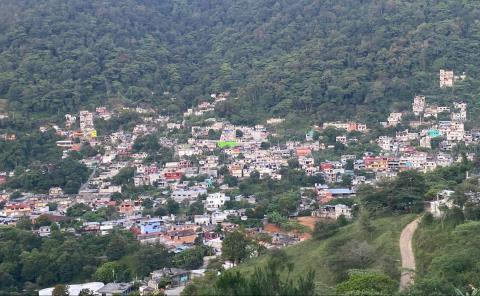 Molesta usuarios constantes apagones en Chapulhuacán
