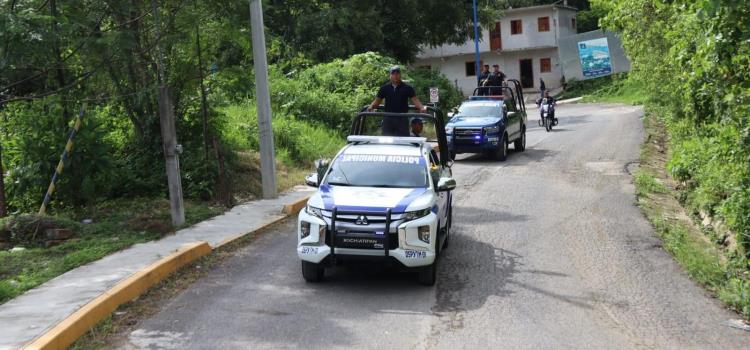 SPM y Tránsito realizan recorridos y operativos en Xochiatipan