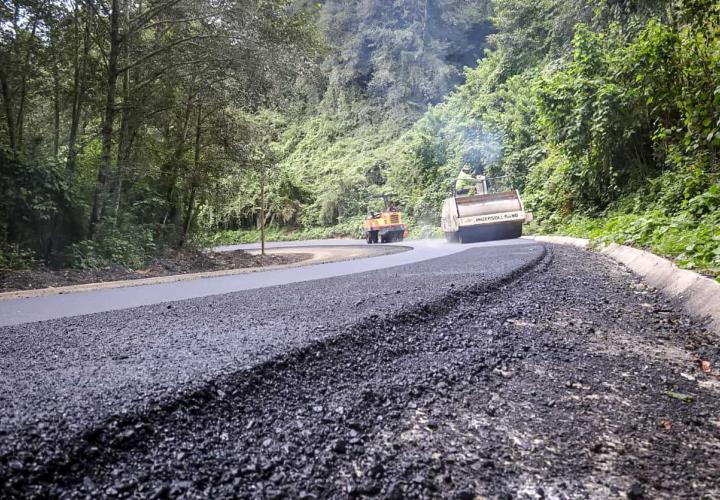 Atiende Gobierno de Hidalgo, carreteras destruidas en diferentes regiones