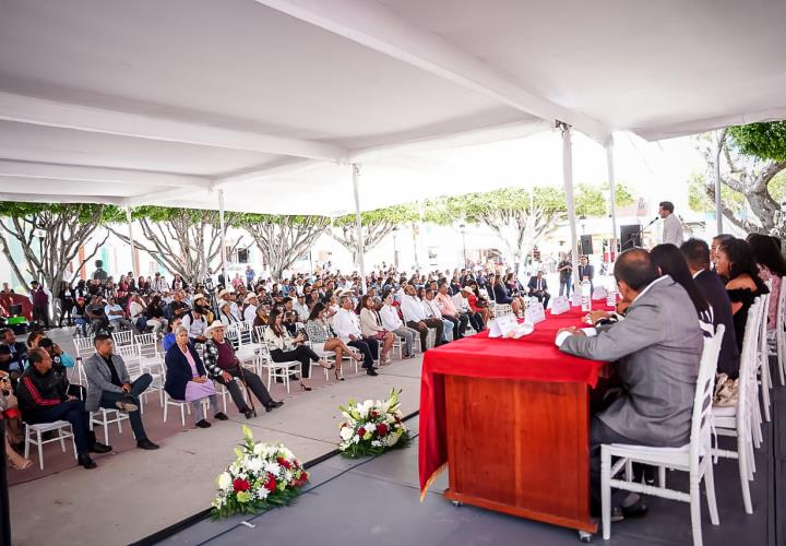 Asiste titular de la Unidad de Planeación y Prospectiva al Tercer Informe del Ayuntamiento de Chilcuautla