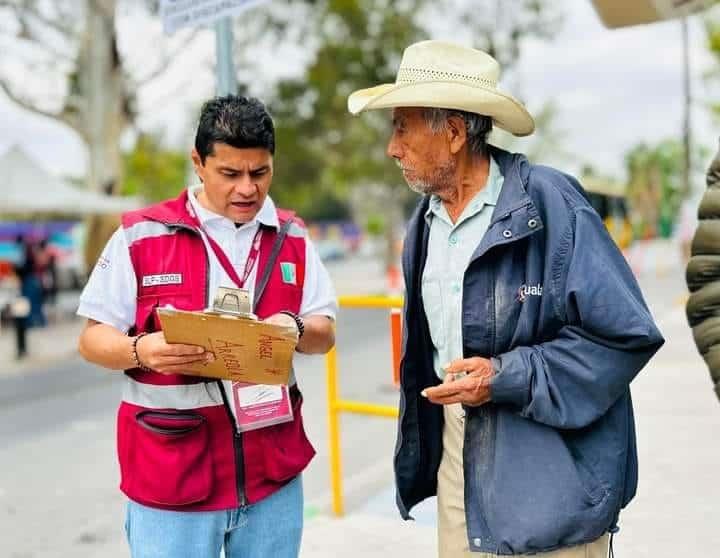 Apoyan a longevos  en cajeros Bienestar