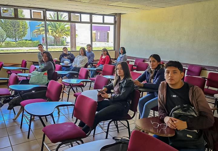 Lanza Politécnica de Pachuca convocatoria para 9 carreras universitarias