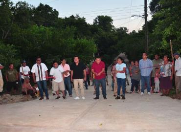 Alcalde inauguró obra en la localidad de Xóchitl