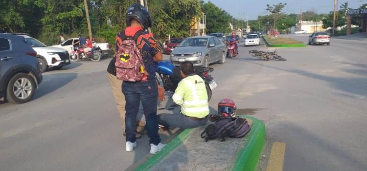 CHOCARON DOS MOTOCICLISTAS