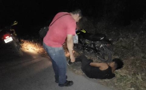 Motociclista lo creían muerto 
