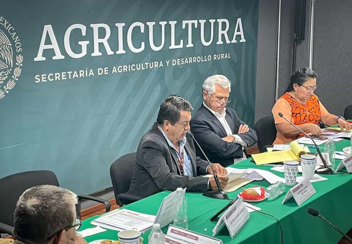 Participa Hidalgo en reunión agropecuaria Región Centro