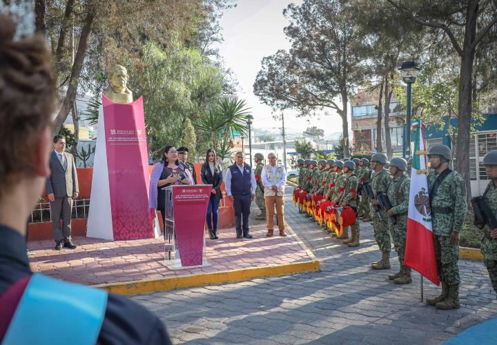 Conmemoran Natalicio del general José María Morelos y Pavón