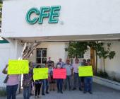 Protestaron contra CFE