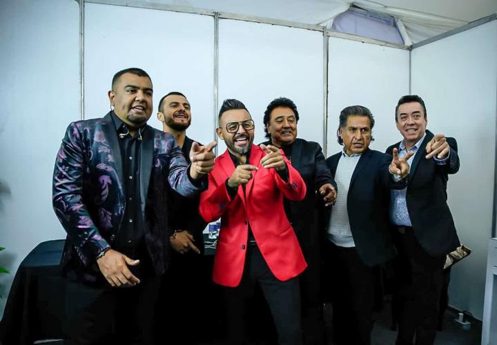 Exitosa presentación grupera en la Feria San Francisco Pachuca Hidalgo 2023