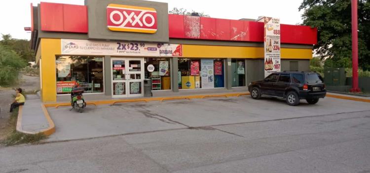 Asaltó un Oxxo solitario hampón