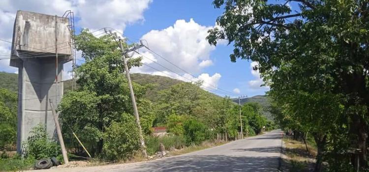 Ejido Las Crucitas se quedó sin agua