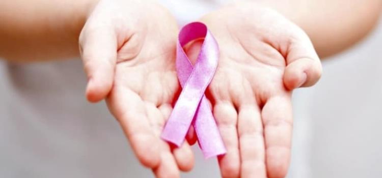 Centro de Salud concientiza sobre el cáncer de mama 