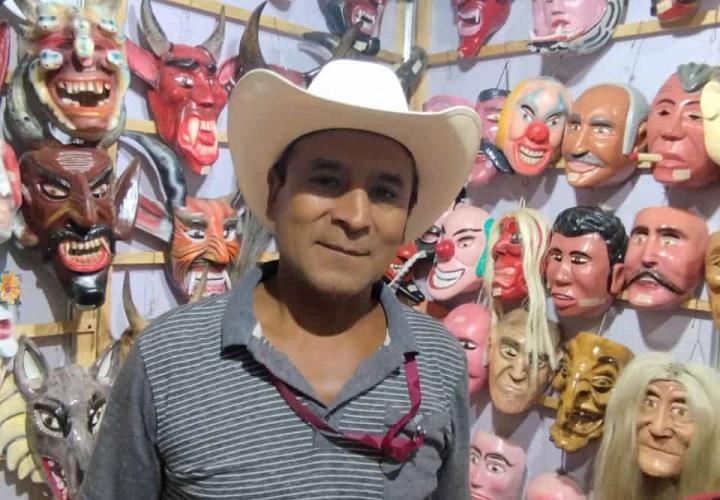 Tradición y destreza, presentes en el Pabellón Artesanal de la Feria de San Francisco Pachuca 2023