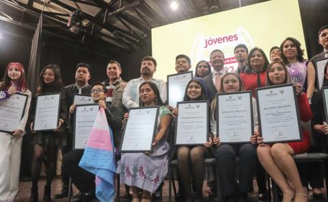 Buscan reconocer a personas destacadas con Premio Estatal de la Juventud