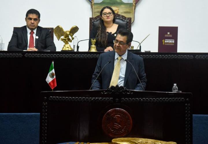 Refrenda Guillermo Olivares su compromiso con la gobernabilidad
